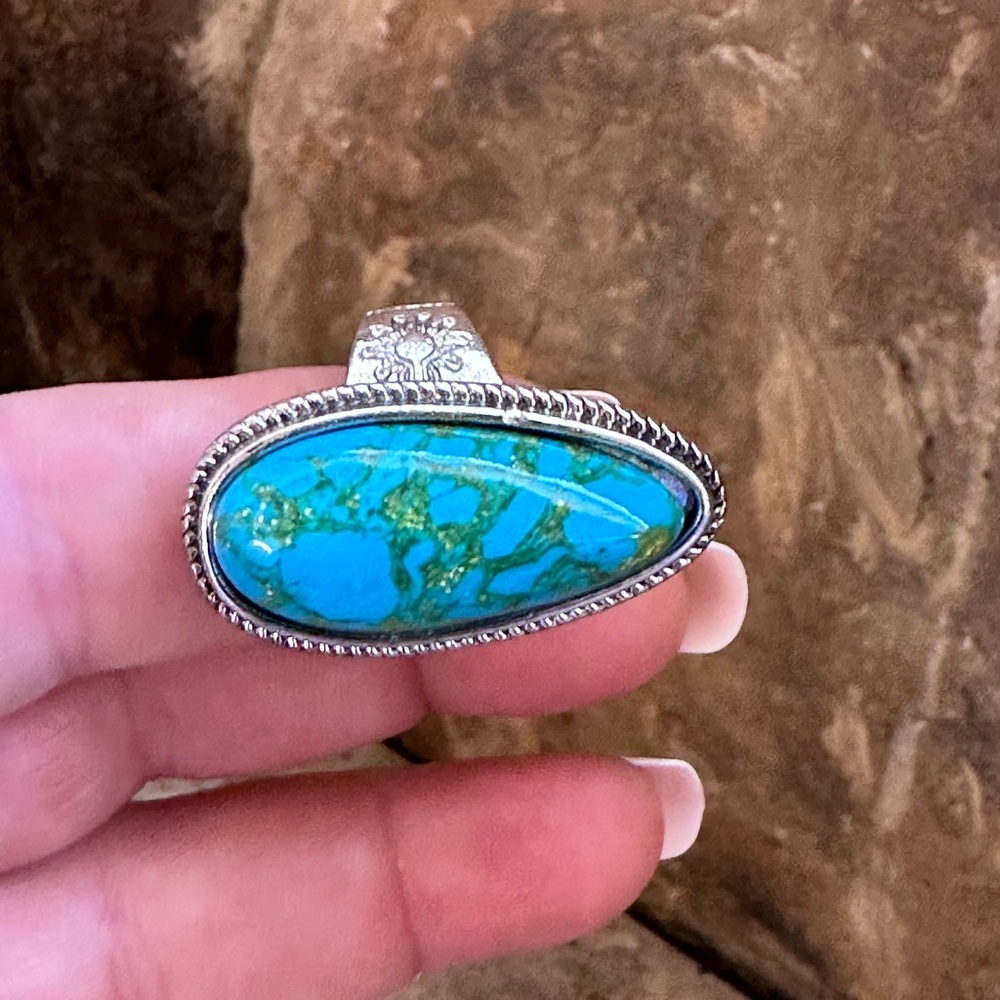 Silver Turquoise Teardrop Ring - Picture 6 of 8